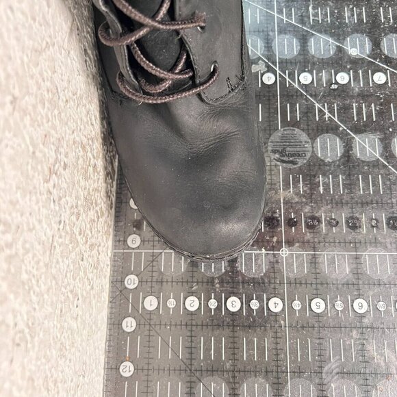 Timberland Tillston Women size 9.5 A1H1l Black Suede Lace Up High Heel Boot - Picture 12 of 12